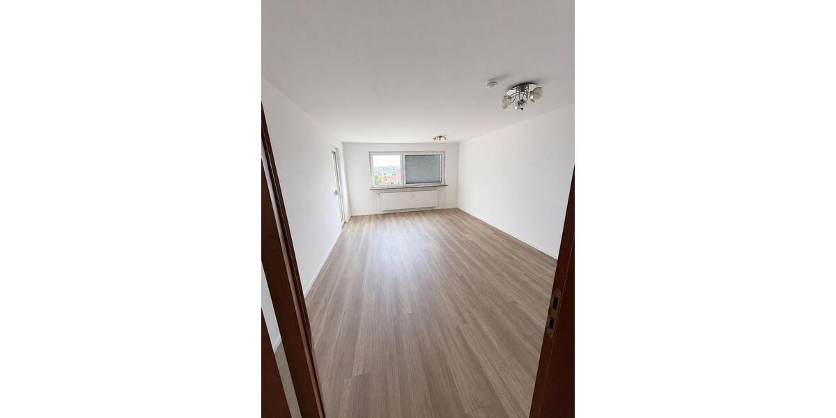 Etagenwohnung Kirchheim unter Teck - 3 Zimmer, 84 m&sup2;, 1.250&euro; | Angebot:26153645