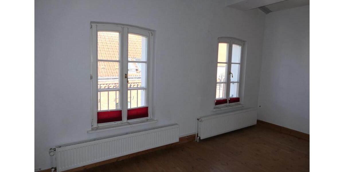 Dachgeschoßwohnung Grabow - 3 Zimmer, 80 m&sup2;, 600&euro; | Angebot:24807688