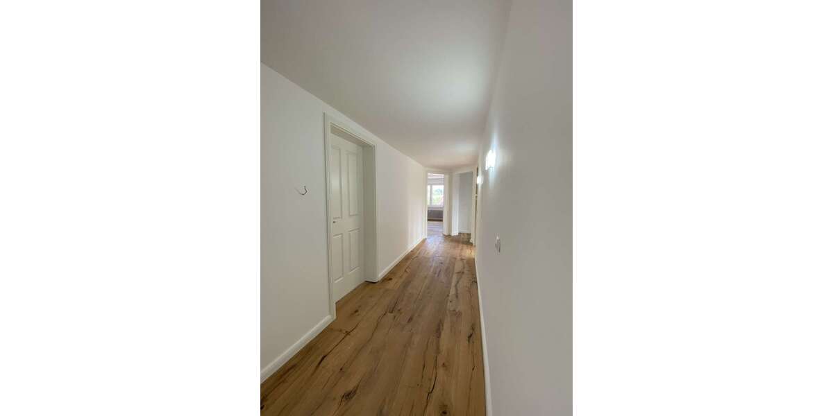 Etagenwohnung Braunlage - 4 Zimmer, 132 m&sup2;, 990&euro; | Angebot:26833124