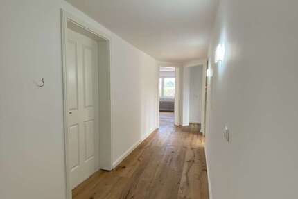 Wohnung Braunlage - 4 Zimmer, 132 m&sup2;, 990&euro; | Angebot:26833124