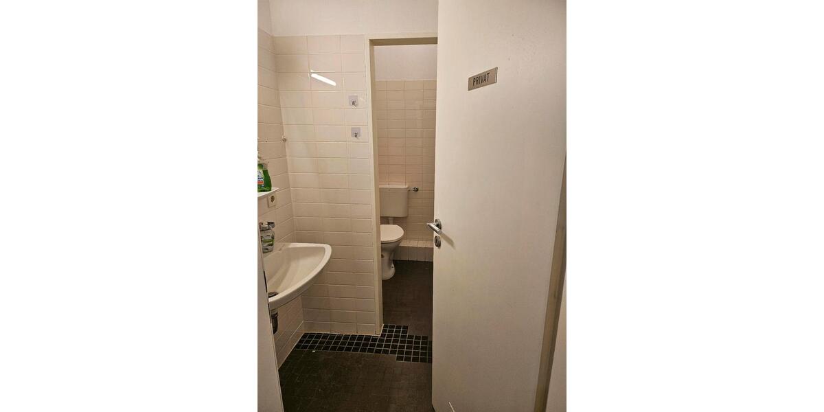 StudentenAusbildende WG 13 zimmer