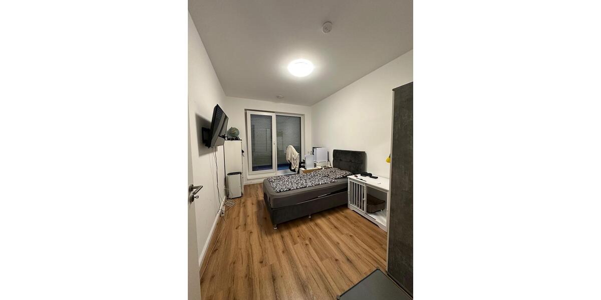 Terrassenwohnung Krefeld - 4 Zimmer, 132 m&sup2;, 1.500&euro; | Angebot:24941232