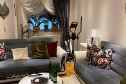 Haus München Schwabing-Freimann - 4 Zimmer, 140 m&sup2;, 1.500&euro; | Angebot:25252590