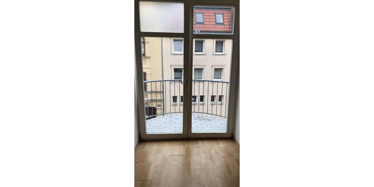 Dachgeschoßwohnung Oschersleben (Bode) - 3 Zimmer, 80 m&sup2;, 560&euro; | Angebot:24422821
