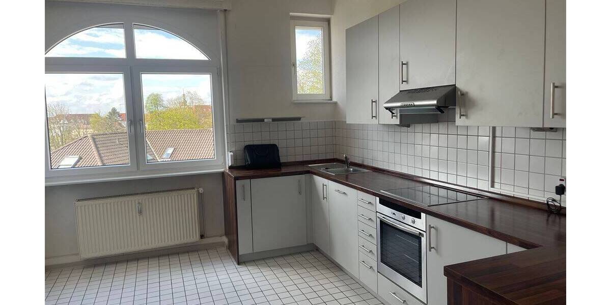 Etagenwohnung Rastatt - 3 Zimmer, 112 m&sup2;, 960&euro; | Angebot:26154386