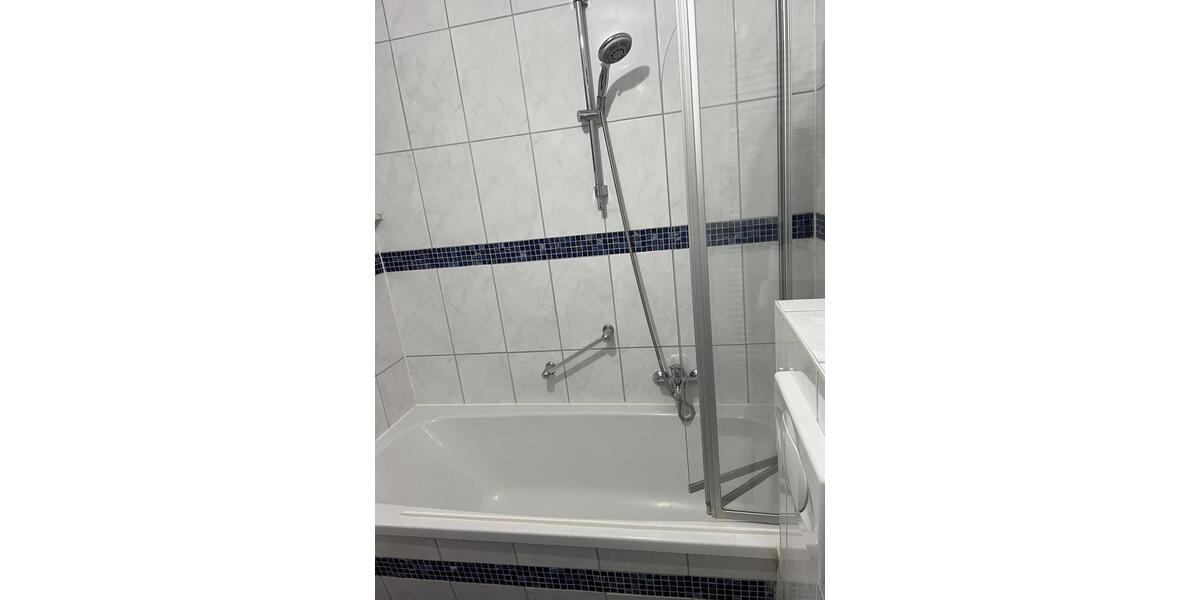 Hochparterre Wiesbaden Südost - 2 Zimmer, 70 m&sup2;, 1.435&euro; | Angebot:24513808