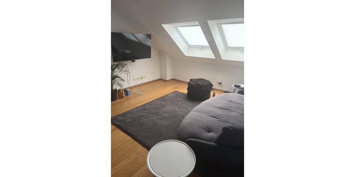 Etagenwohnung Saarbrücken Brebach-Fechingen - 3 Zimmer, 110 m&sup2;, 950&euro; | Angebot:26804260