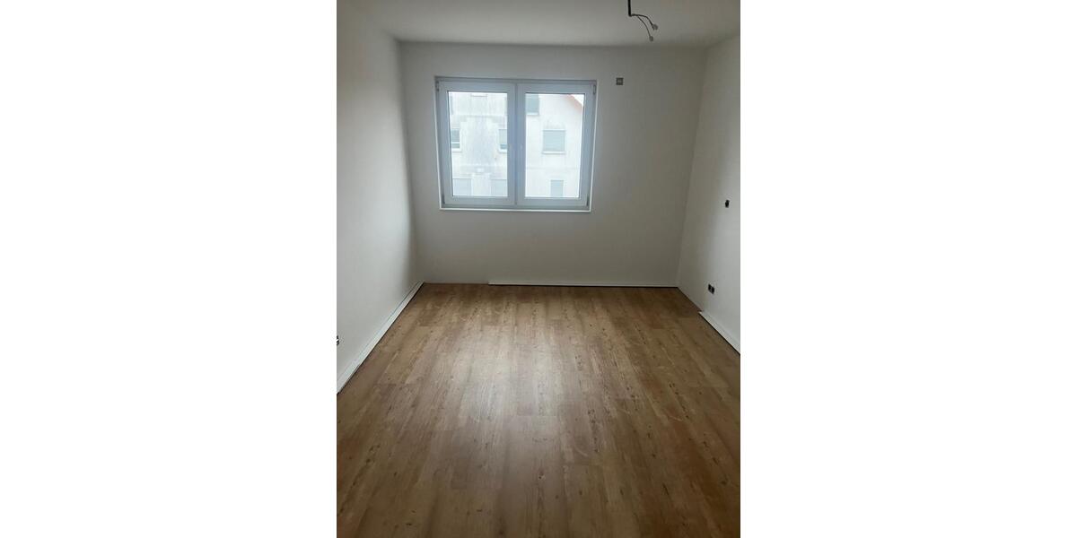 Etagenwohnung Herxheim bei Landau/Pfalz Pfalz - 3 Zimmer, 85 m&sup2;, 1.200&euro; | Angebot:24317735
