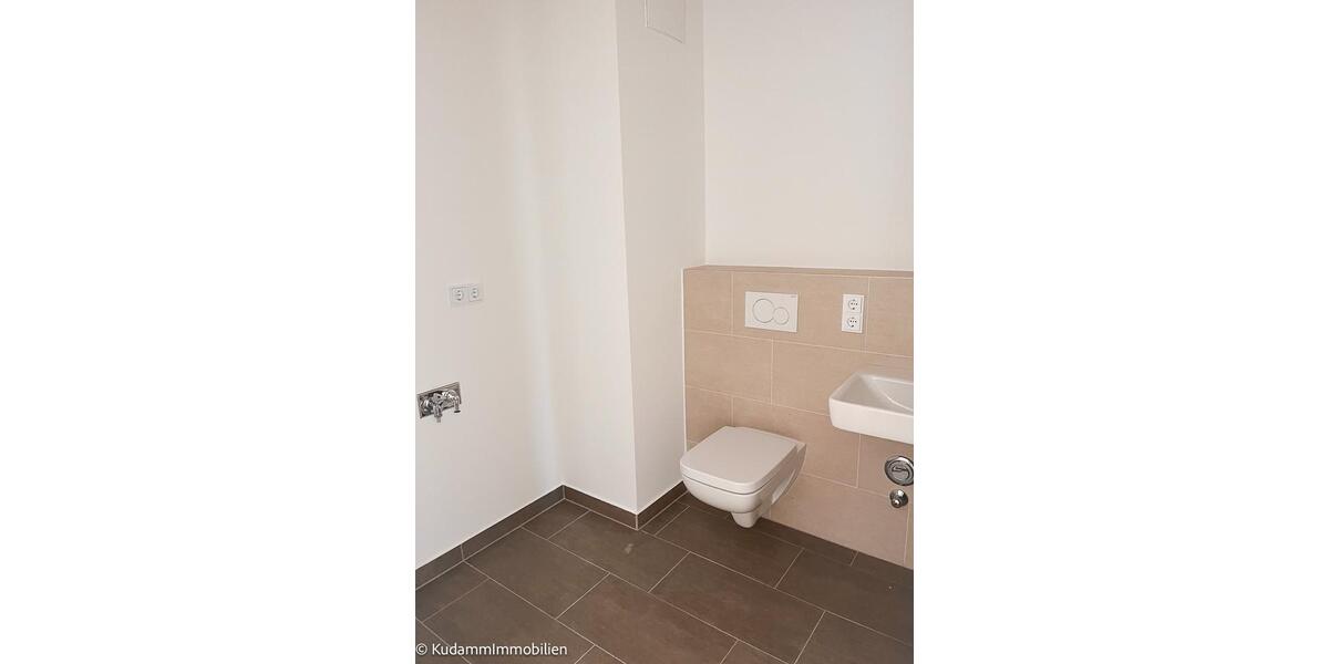 Etagenwohnung Neuruppin - 3 Zimmer, 83 m&sup2;, 994&euro; | Angebot:19871345