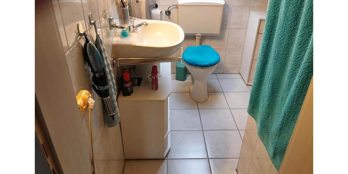 Gepflegte 2-Zi-Wohnung m. Balkon und EBK in Bietigheim 2 zimmer