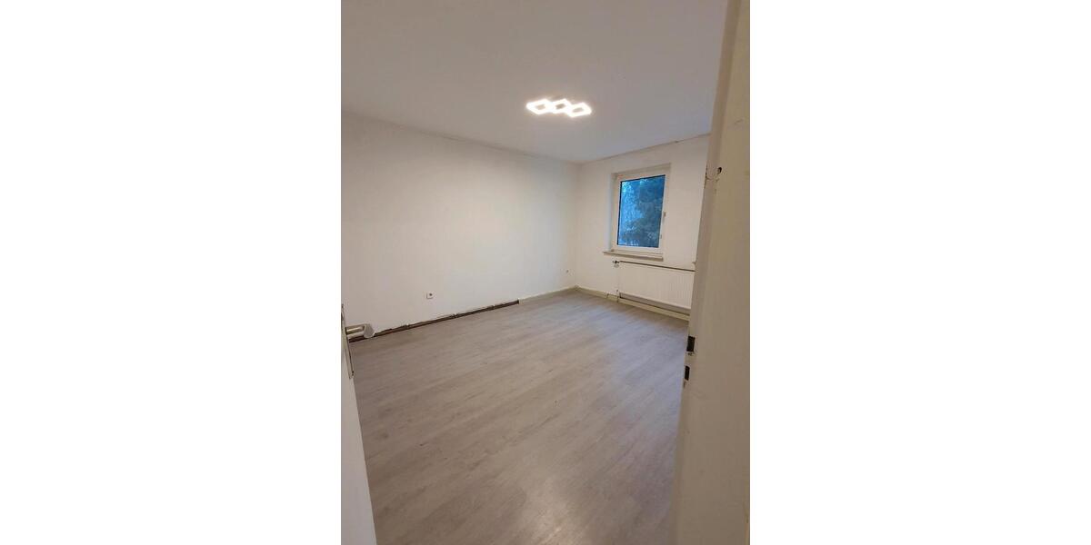 Hochparterre Delmenhorst - 3 Zimmer, 60 m&sup2;, 850&euro; | Angebot:24830473