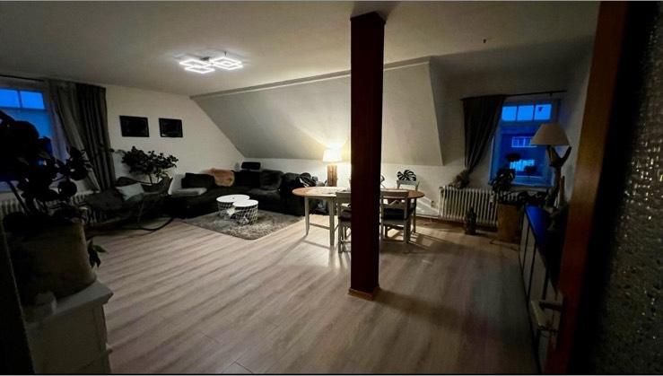 Etagenwohnung Erfde - 2 Zimmer, 90 m&sup2;, 750&euro; | Angebot:24852964