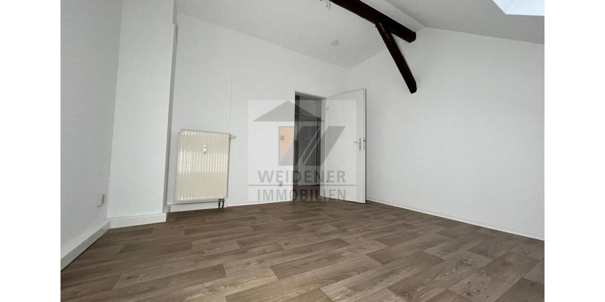 Dachgeschoßwohnung Weida - 3 Zimmer, 49 m&sup2;, 295&euro; | Angebot:24676440