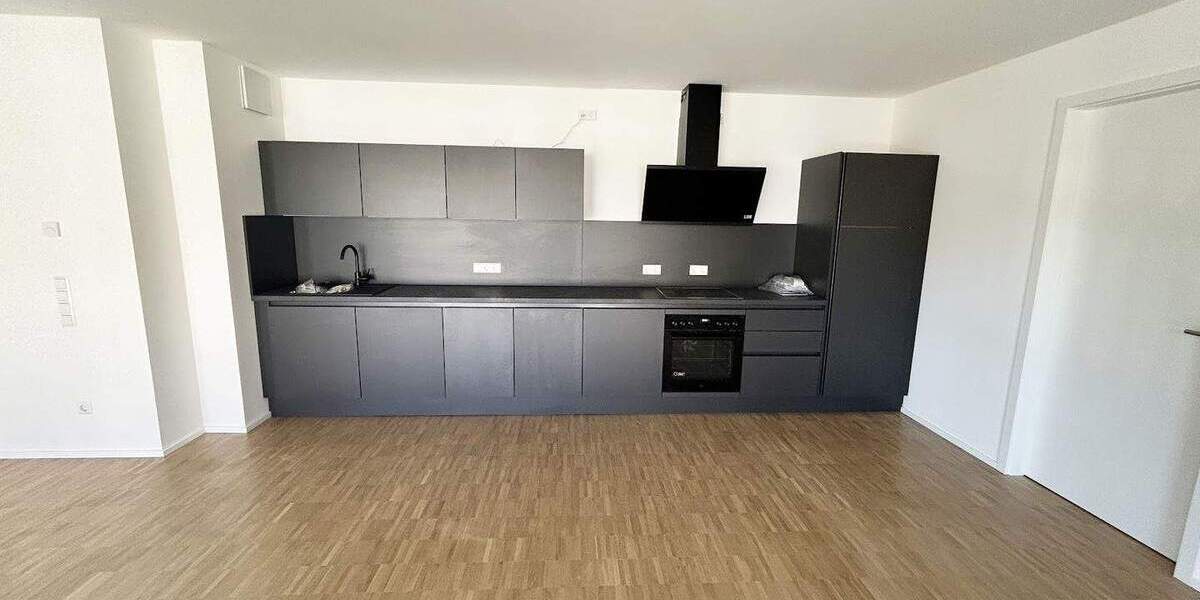 Etagenwohnung Stuttgart Untertürkheim - 3 Zimmer, 84 m&sup2;, 1.390&euro; | Angebot:25665160