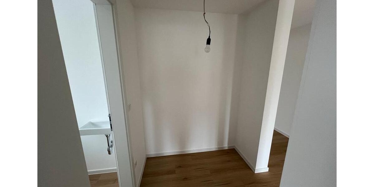 Etagenwohnung Bühl - 3 Zimmer, 80 m&sup2;, 1.200&euro; | Angebot:25340802