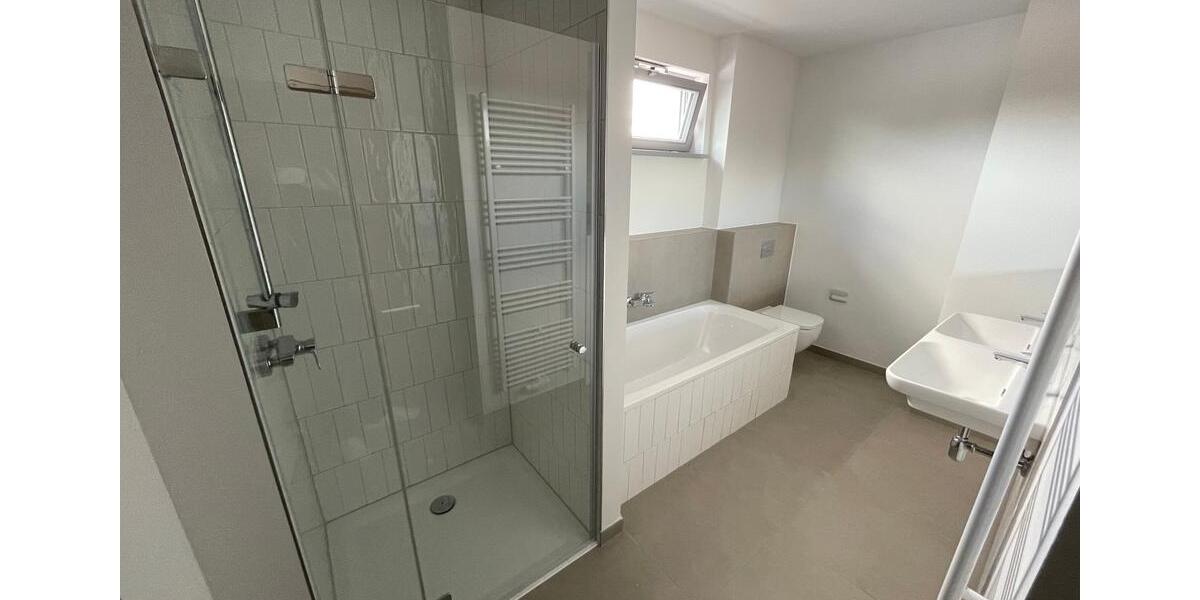 Einfamilienhaus Nauen - 3 Zimmer, 97 m&sup2;, 1.432&euro; | Angebot:23013075