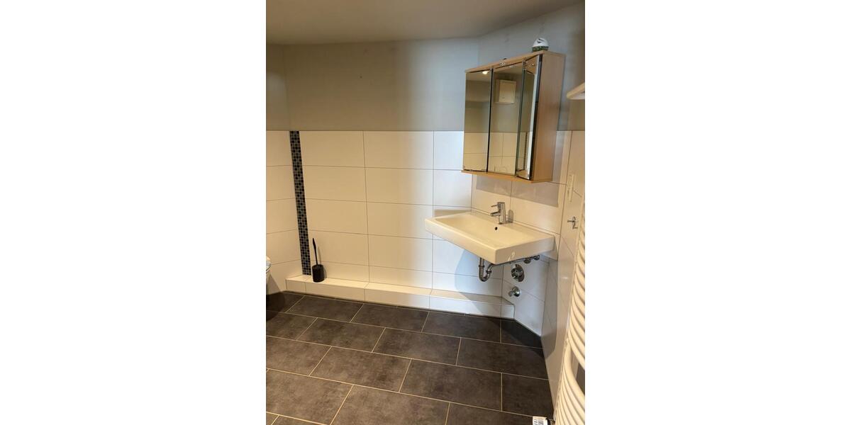 Dachgeschoßwohnung Ortenberg - 3 Zimmer, 97 m&sup2;, 880&euro; | Angebot:26420253