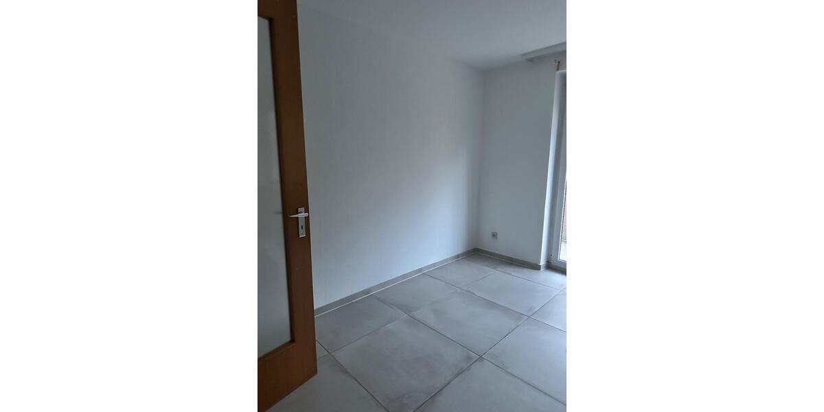 Etagenwohnung Hagen Hagen-Mitte - 2 Zimmer, 62 m&sup2;, 650&euro; | Angebot:24572521