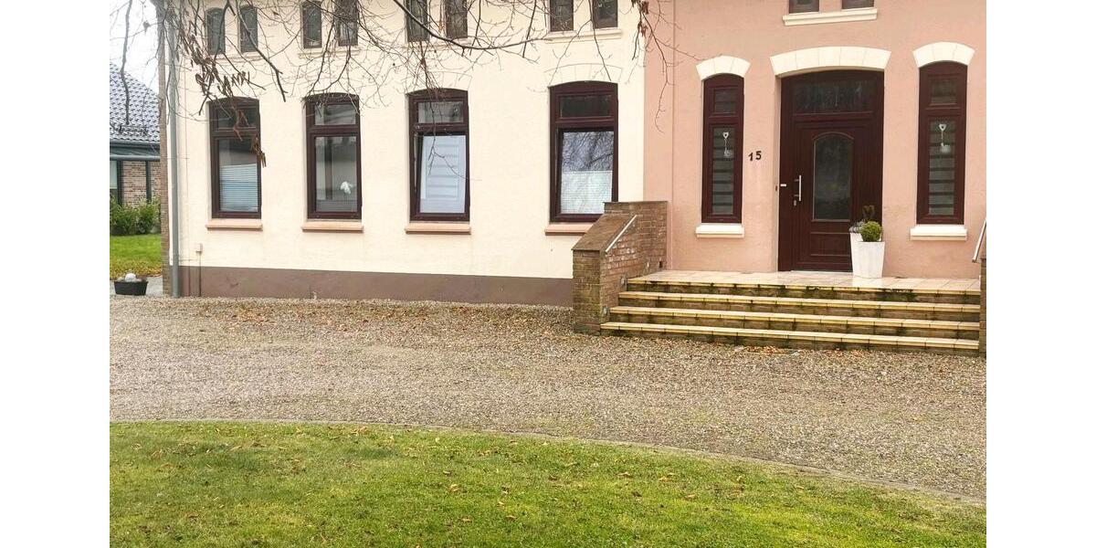 Terrassenwohnung Steinfeld - 4 Zimmer, 140 m&sup2;, 1.090&euro; | Angebot:24497251