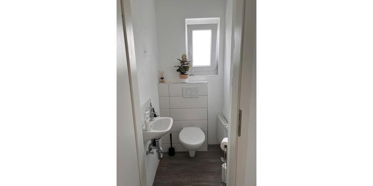 Einfamilienhaus Betzdorf - 3 Zimmer, 92 m&sup2;, 1.200&euro; | Angebot:25931942