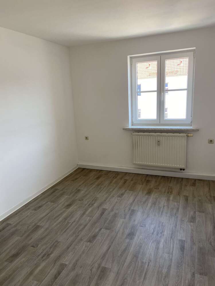 Wohnung zum Mieten in Kronach 370 € 46.23 m²