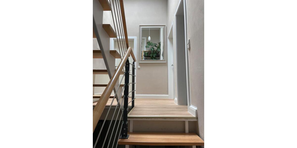 Doppelhaushälfte Hambühren - 4 Zimmer, 120 m&sup2;, 1.250&euro; | Angebot:25980730