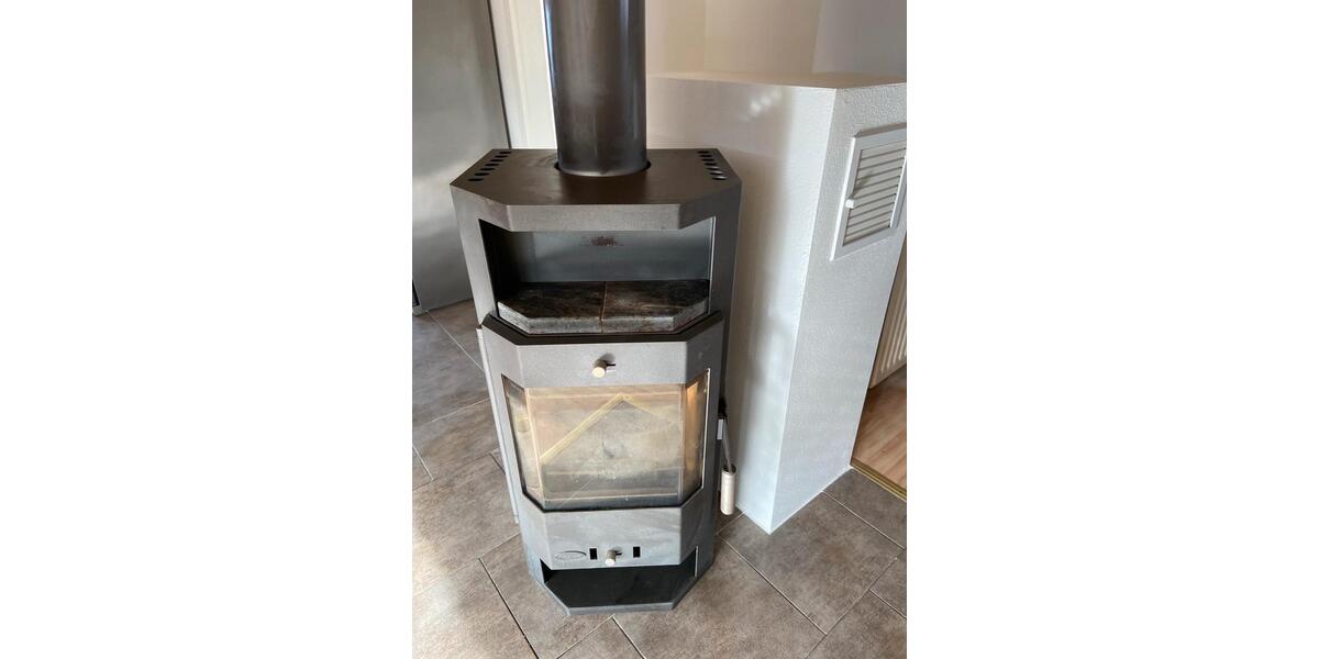 Dachgeschoßwohnung Luhe-Wildenau Wildenau - 3 Zimmer, 109 m&sup2;, 950&euro; | Angebot:25406667