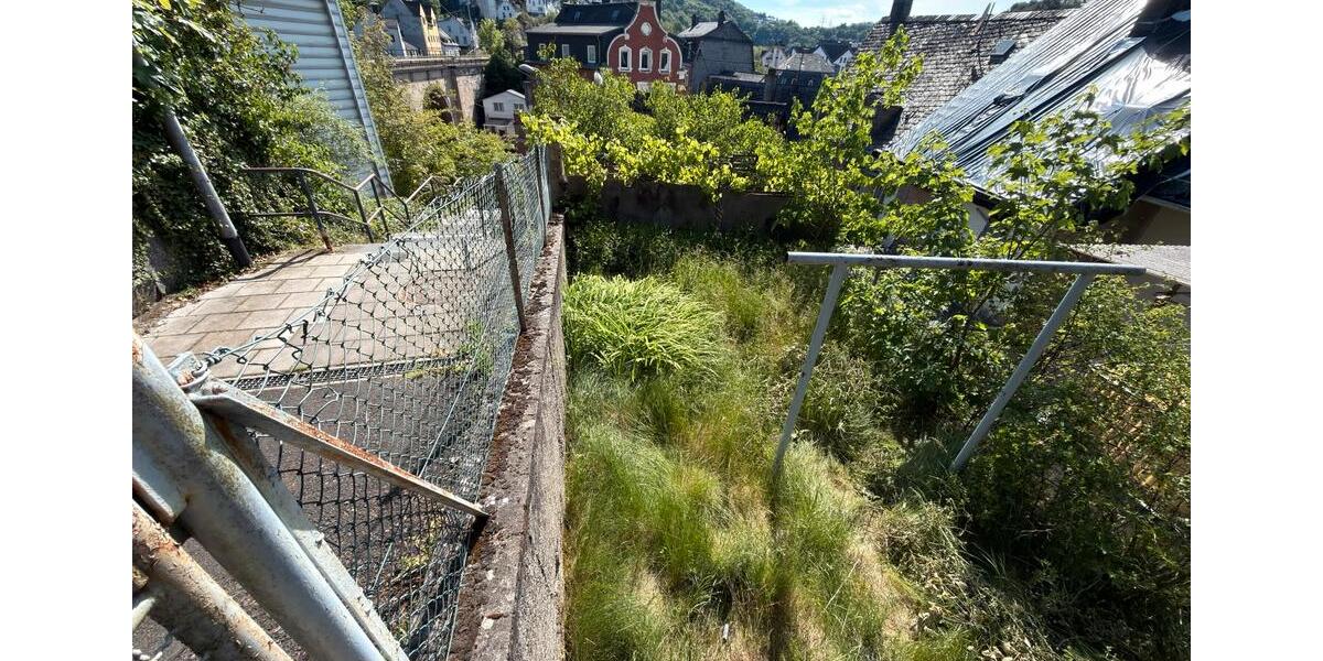 Einfamilienhaus Idar-Oberstein Oberstein - 5 Zimmer, 145 m&sup2;, 1.050&euro; | Angebot:26701834