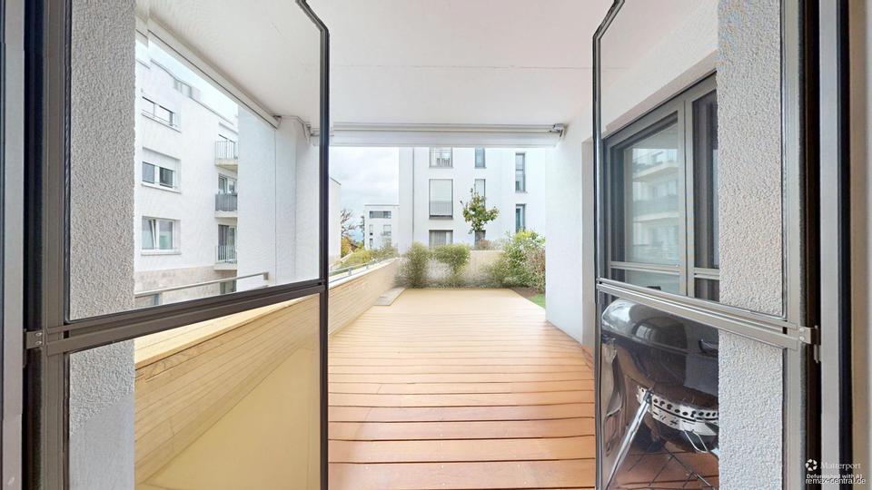 REMAX - 3-Zi-Wohnung mit Terrasse und Garten! 3 zimmer
