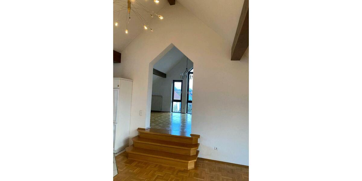 Einfamilienhaus Flieden - 3 Zimmer, 150 m&sup2;, 1.350&euro; | Angebot:23335444