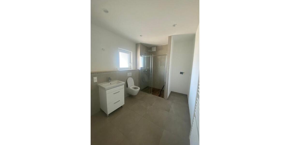 Etagenwohnung Alsbach-Hähnlein Hähnlein - 2 Zimmer, 84 m&sup2;, 1.100&euro; | Angebot:26255696