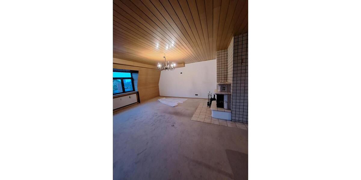 Dachgeschoßwohnung Geilenkirchen - 3 Zimmer, 123 m&sup2;, 990&euro; | Angebot:26504046
