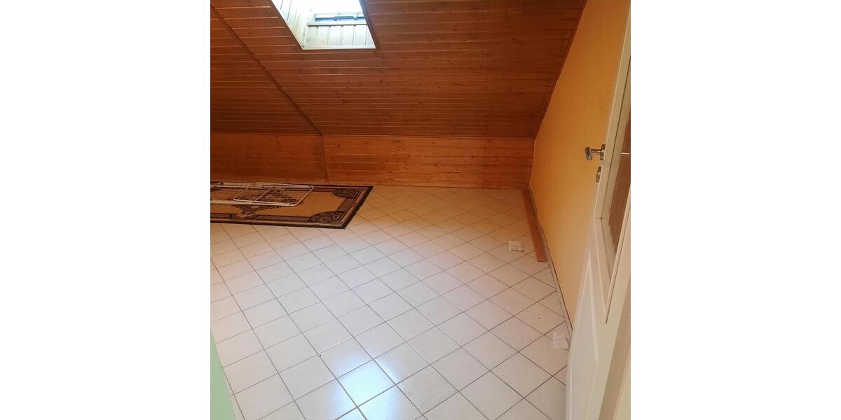 Dachgeschoßwohnung Meschede - 2 Zimmer, 50 m&sup2;, 560&euro; | Angebot:25981155