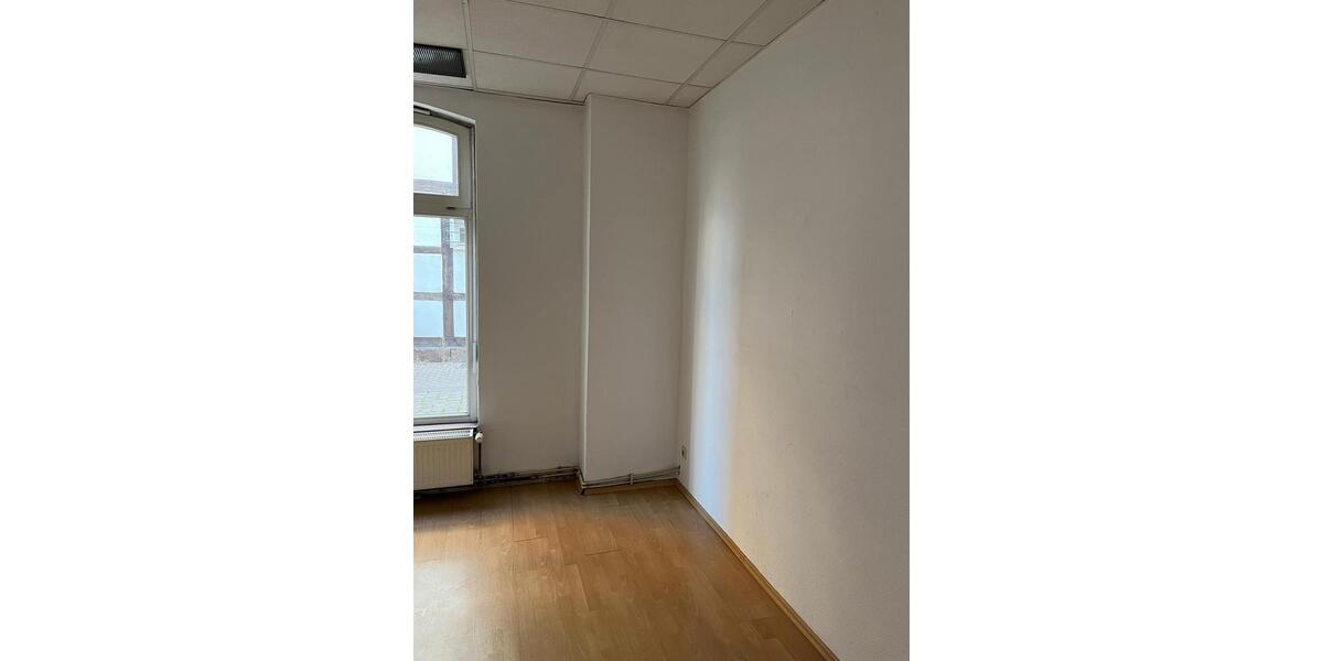 Etagenwohnung Holzminden - 3 Zimmer, 76 m&sup2;, 680&euro; | Angebot:25378937