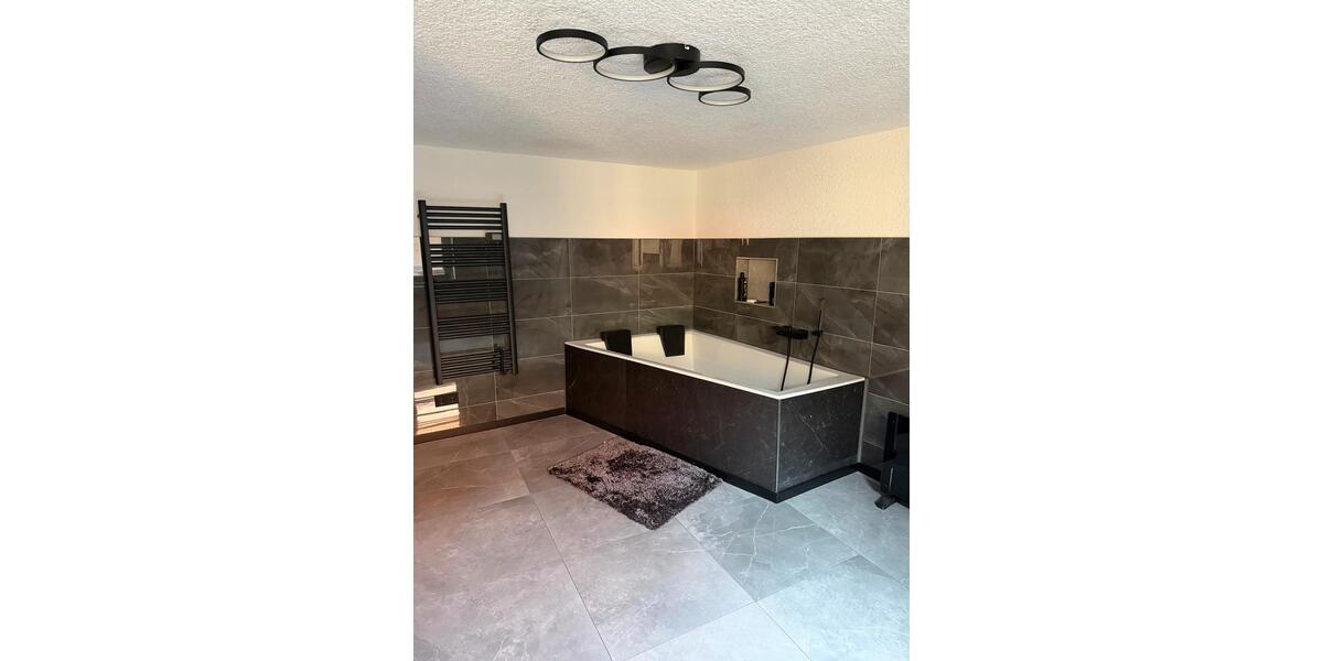 Etagenwohnung Kindelbrück - 4 Zimmer, 100 m&sup2;, 850&euro; | Angebot:26669566