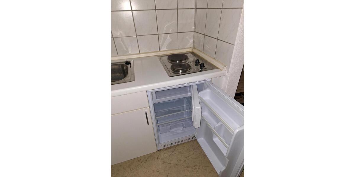 Etagenwohnung Erfurt - 1 Zimmer, 28 m&sup2;, 490&euro; | Angebot:24561180