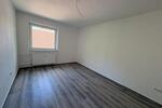 Etagenwohnung Bremerhaven Schiffdorferdamm - 3 Zimmer, 76 m&sup2;, 589&euro; | Angebot:26677135