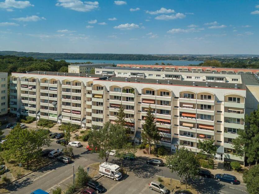Gemütlicher Süd-Balkon in luftiger Höhe? zimmer