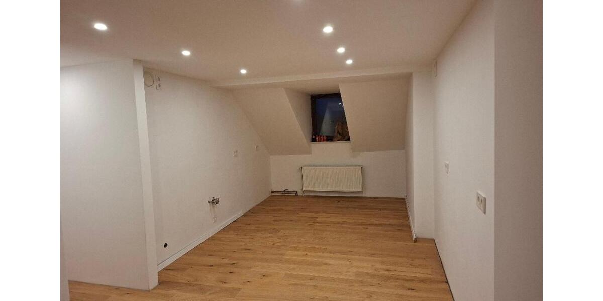 Etagenwohnung Helmstedt - 2.5 Zimmer, 80 m&sup2;, 500&euro; | Angebot:25164521