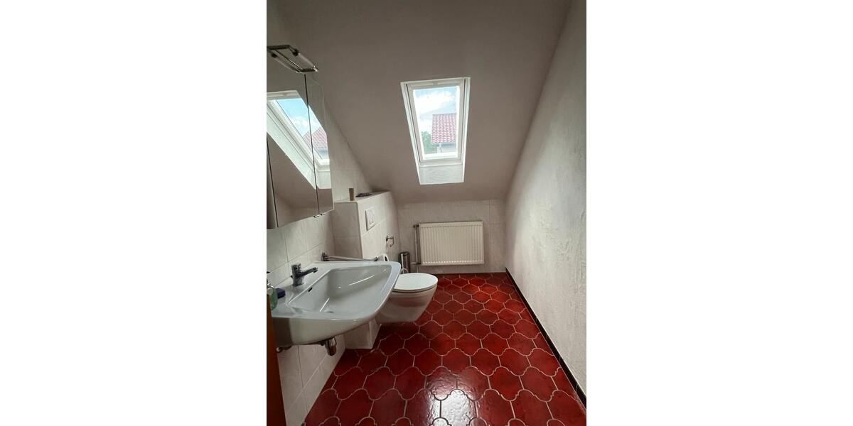 Wohnen auf Zeit Hasselroth - 3 Zimmer, 20 m&sup2;, 450&euro; | Angebot:26447376