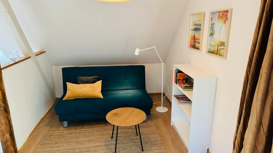 Dachgeschoßwohnung Osnabrück Hellern - 1 Zimmer, 72 m&sup2;, 1.400&euro; | Angebot:26645770