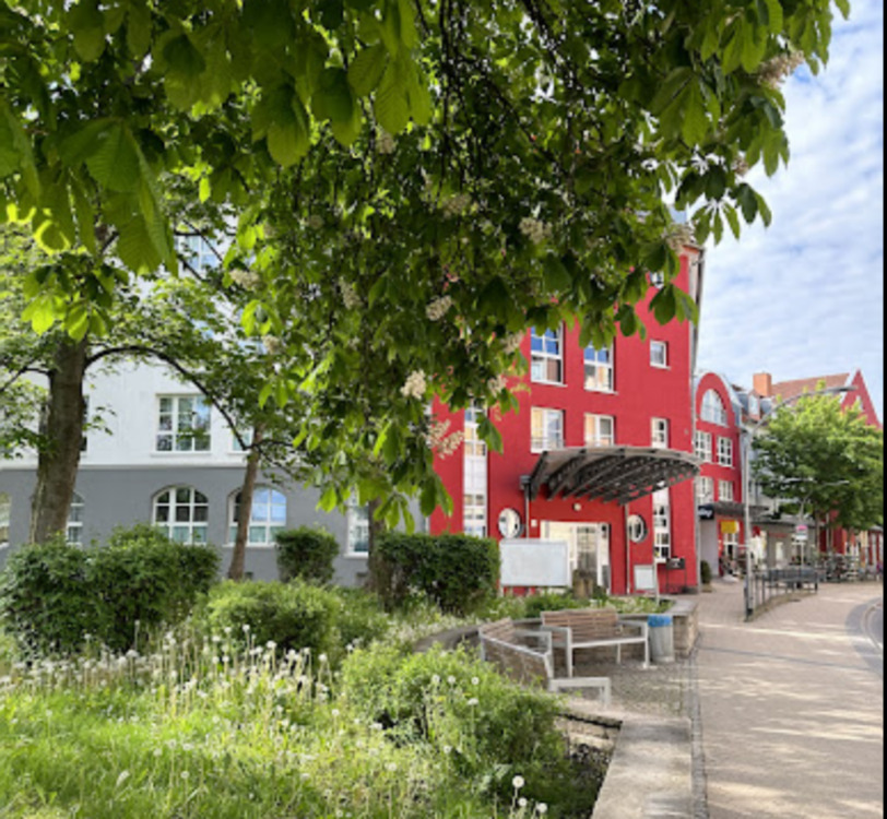 Sanierte 2 Raum Wohnung + Küche zimmer