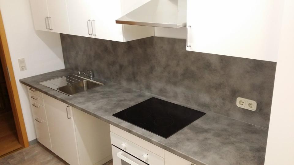 Erdgeschoßwohnung Völklingen - 2 Zimmer, 65 m&sup2;, 360&euro; | Angebot:25362964