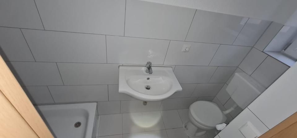 Studio zur Miete, Energieeffizienz B, Küche mit Spüle, Kühlschrank und Herd, stufenloser Zugang, Sicherheitstür, separater Eingang 1 zimmer