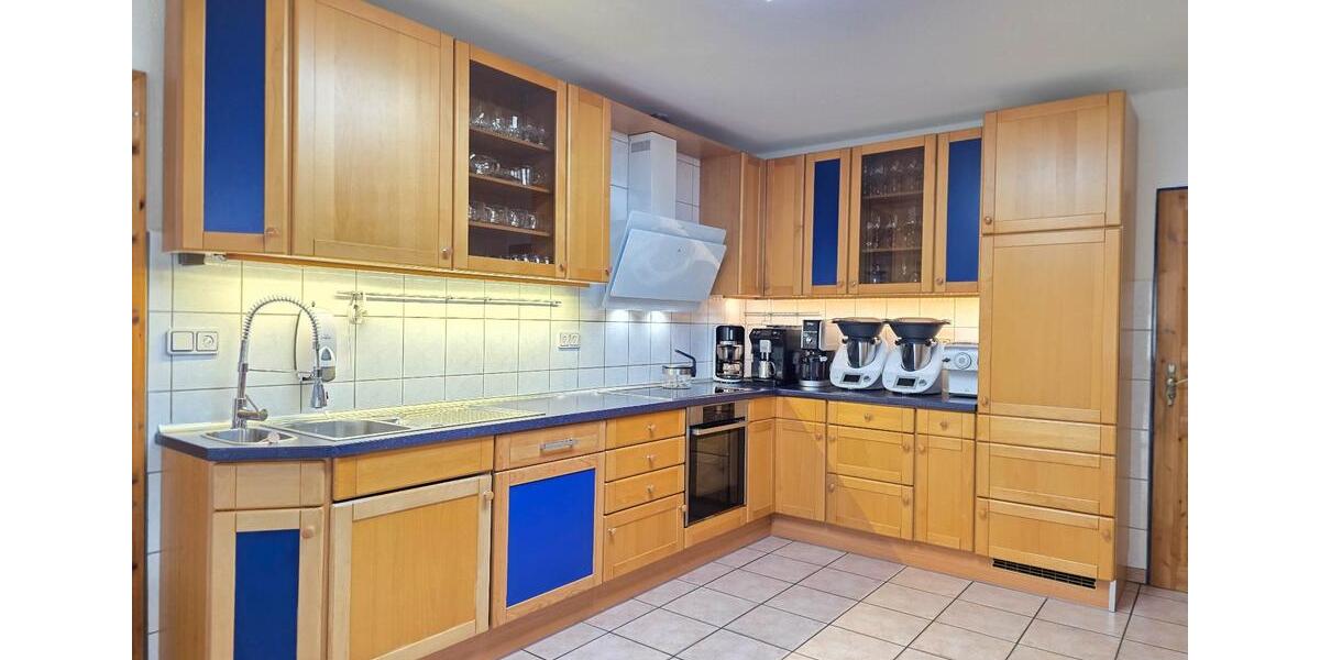 Bauernhaus, Landhaus Thomasburg - 11 Zimmer, 311 m&sup2;, 2.500&euro; | Angebot:26047175