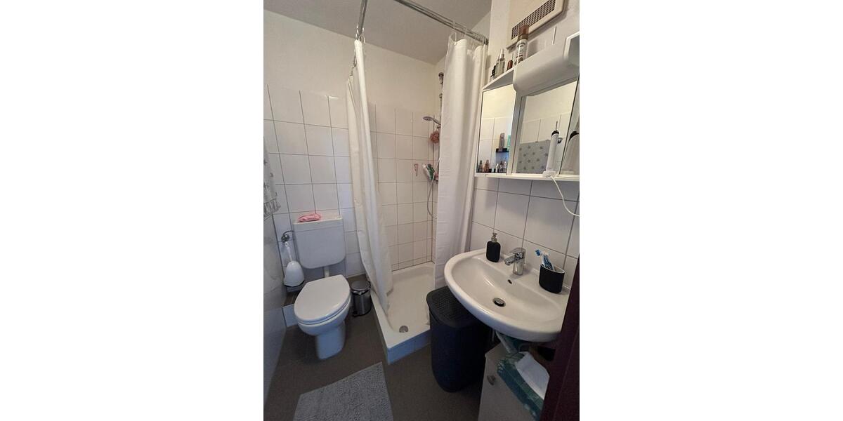 Etagenwohnung Gießen Schlangenzahl - 1 Zimmer, 21 m&sup2;, 335&euro; | Angebot:26461833