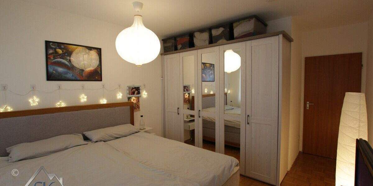 Hochwertige 3 Zi. Whg. mit Loggia, Garage und 2 Stellplätzen in Puchheim wartet auf neue Bewohner! 3 zimmer