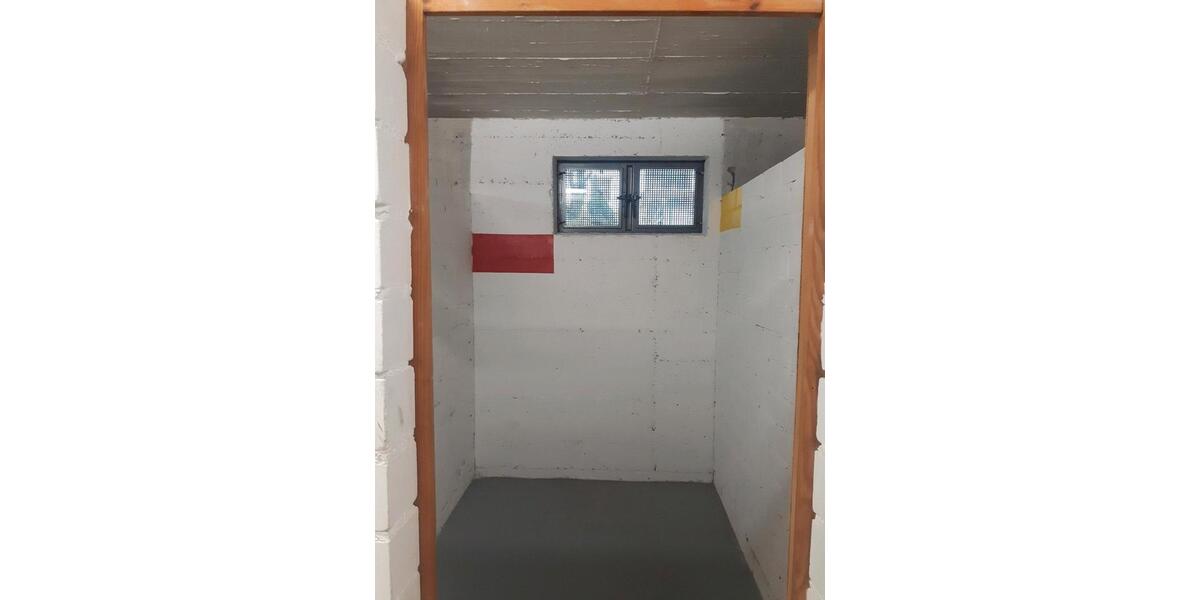 Dachgeschoßwohnung Bad Dürkheim - 2 Zimmer, 61 m&sup2;, 800&euro; | Angebot:25943977