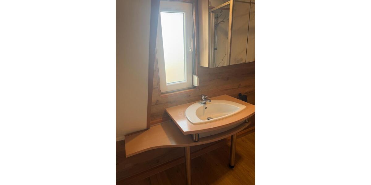 Maisonettenwohnung Nürtingen - 3 Zimmer, 70 m&sup2;, 1.200&euro; | Angebot:26053424
