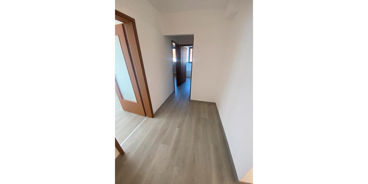 Etagenwohnung Rothenburg ob der Tauber - 3 Zimmer, 89 m&sup2;, 700&euro; | Angebot:26033211